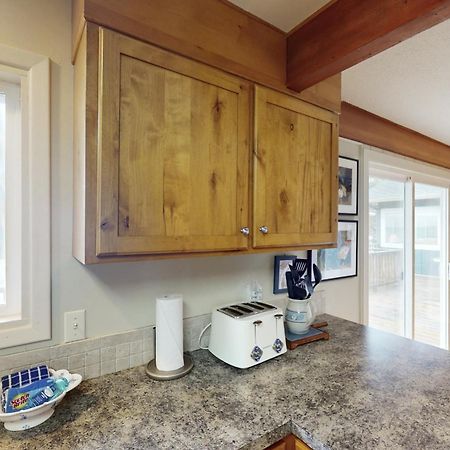 Spectacular Seaside Surf-View Home エクステリア 写真